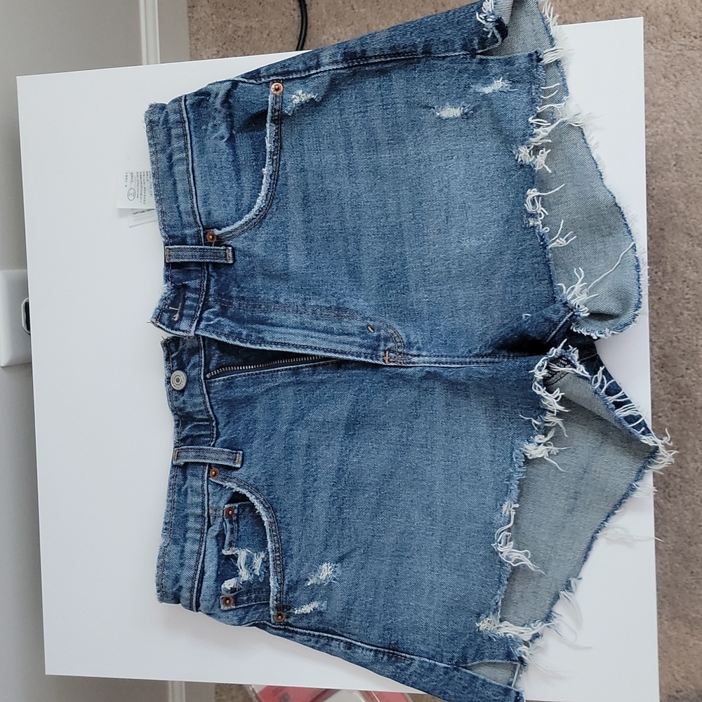 Abercrombie and Fitch High Rise Mom Short